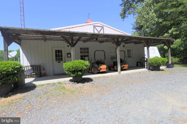 41 WOOD LANDING RD, Fredericksburg, VA 22405