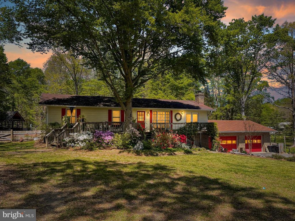 41 WOOD LANDING RD, Fredericksburg, VA 22405