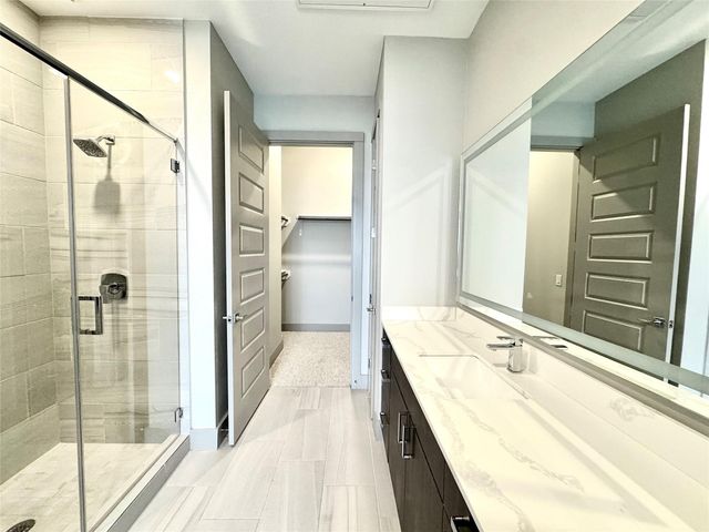 401 W 25th Street 2125, Houston, TX 77008
