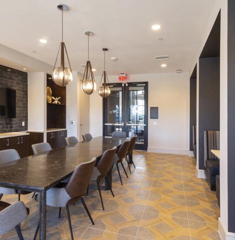 401 W 25th Street 2125, Houston, TX 77008