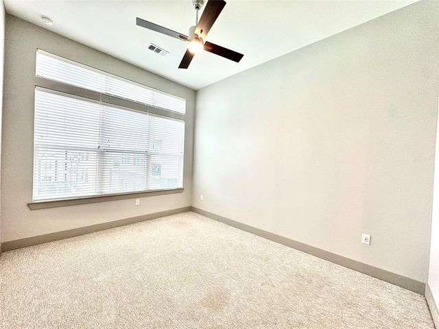 401 W 25th Street 2125, Houston, TX 77008