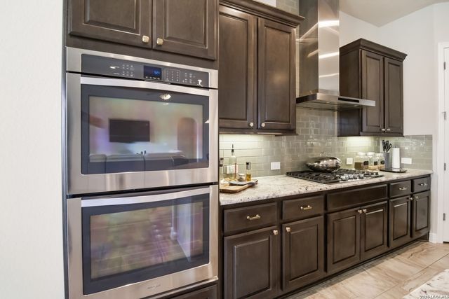 2006 Buckner, San Antonio, TX 78253