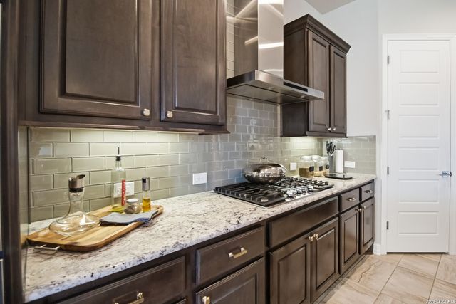 2006 Buckner, San Antonio, TX 78253