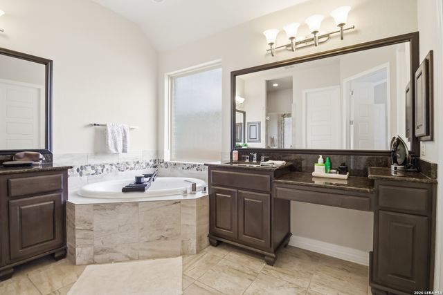 2006 Buckner, San Antonio, TX 78253