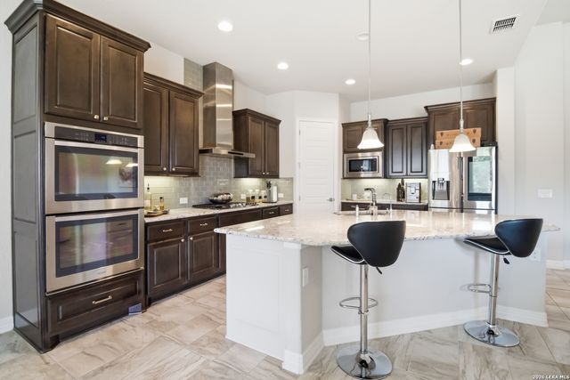 2006 Buckner, San Antonio, TX 78253