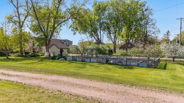 109 DOTY STREET, Fremont, WI 54940