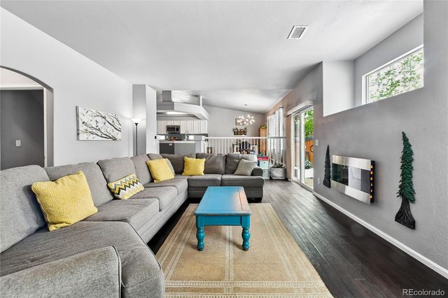 20344 E 41st Avenue, Denver, CO 80249