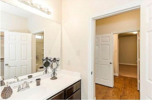54 Woodland Hills Drive A, Conroe, TX 77303