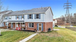 147 Meadow Gap Dr, Monroeville, PA 15146