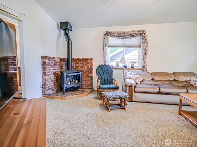 1608 Puget Drive, Everett, WA 98203