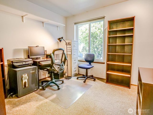 1608 Puget Drive, Everett, WA 98203