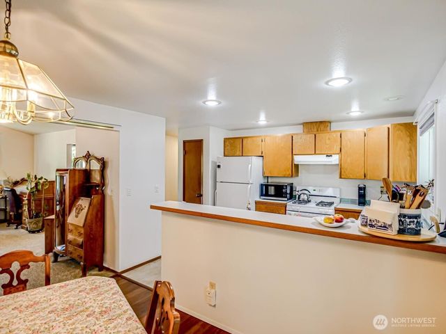 1608 Puget Drive, Everett, WA 98203