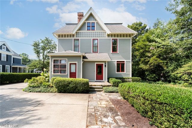 882 S Lincoln Avenue, Salem, OH 44460
