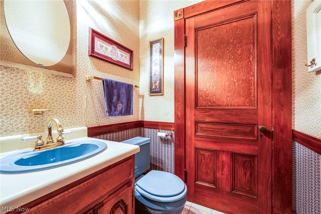 882 S Lincoln Avenue, Salem, OH 44460