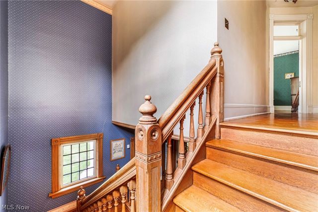 882 S Lincoln Avenue, Salem, OH 44460
