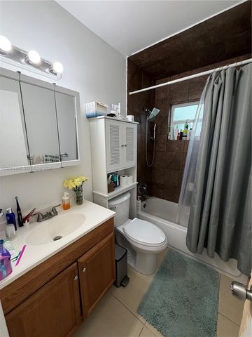2620 SW 51st Street, Dania Beach, FL 33312