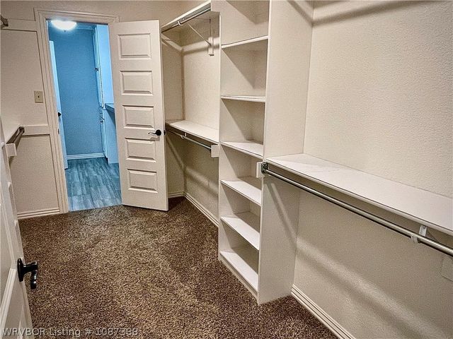 8505 Stoneshire Drive, Fort Smith, AR 72916