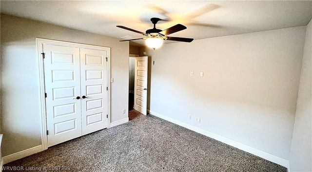 8505 Stoneshire Drive, Fort Smith, AR 72916