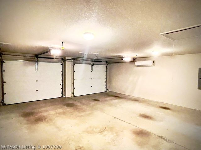 8505 Stoneshire Drive, Fort Smith, AR 72916