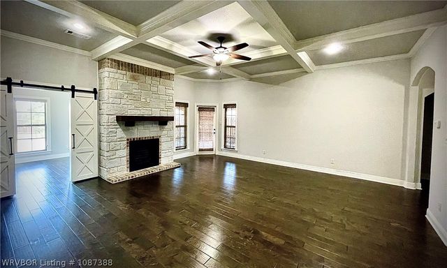 8505 Stoneshire Drive, Fort Smith, AR 72916