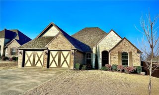 8505 Stoneshire Drive, Fort Smith, AR 72916
