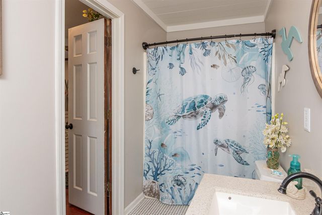 102 Yorkshire Drive, Anderson, SC 29625