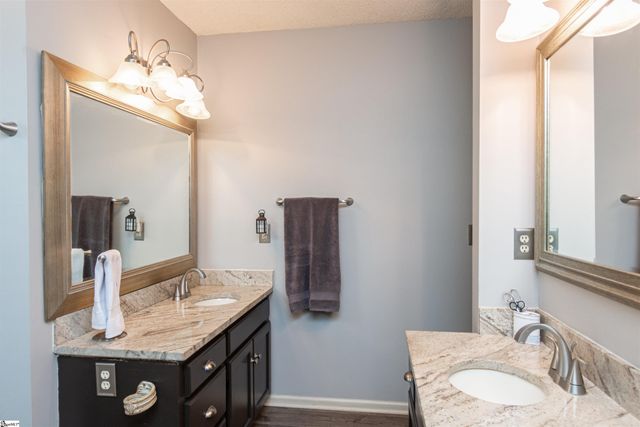 102 Yorkshire Drive, Anderson, SC 29625