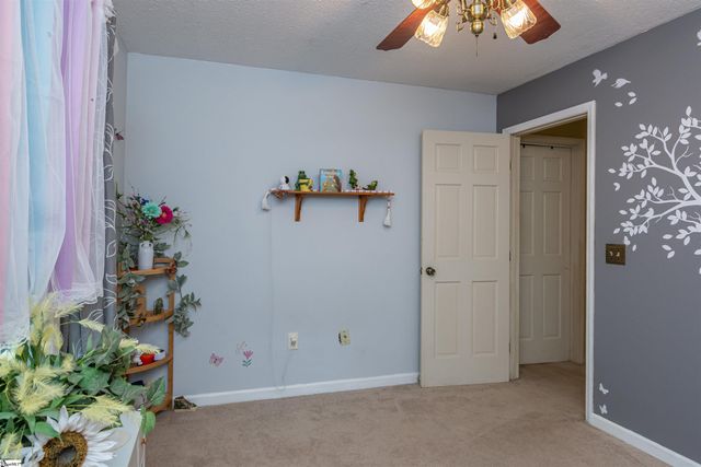 102 Yorkshire Drive, Anderson, SC 29625