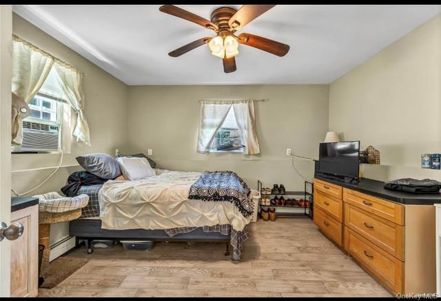50 E Beach Promenade, Lindenhurst, NY 11757