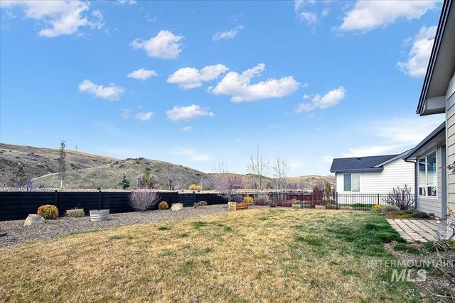 20367 N Glenisla Avenue, Boise, ID 83714