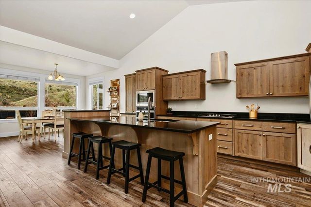 20367 N Glenisla Avenue, Boise, ID 83714