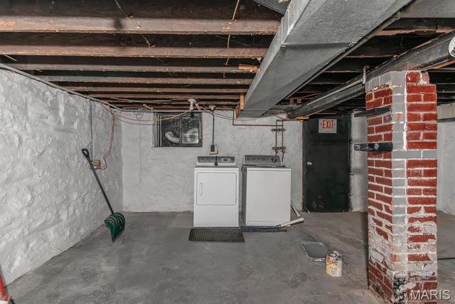 3957 Humphrey Street, St Louis, MO 63116
