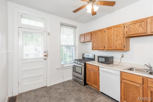 3957 Humphrey Street, St Louis, MO 63116