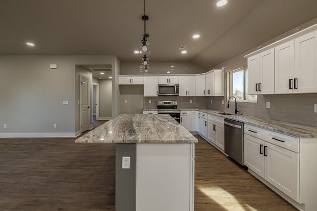 326 Madison 8965, Huntsville, AR 72740