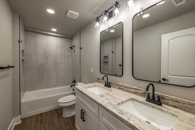 326 Madison 8965, Huntsville, AR 72740