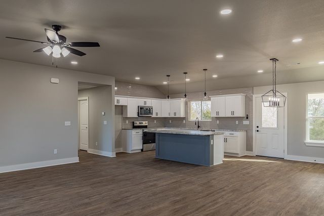 326 Madison 8965, Huntsville, AR 72740