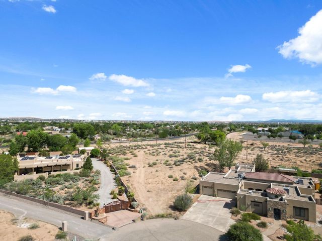 118 Stella Lane, Corrales, NM 87048