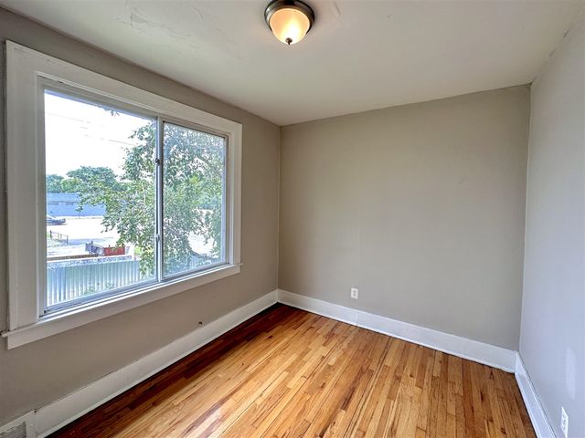 14028 Faircrest Street, Detroit, MI 48205