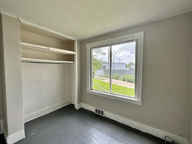 14028 Faircrest Street, Detroit, MI 48205