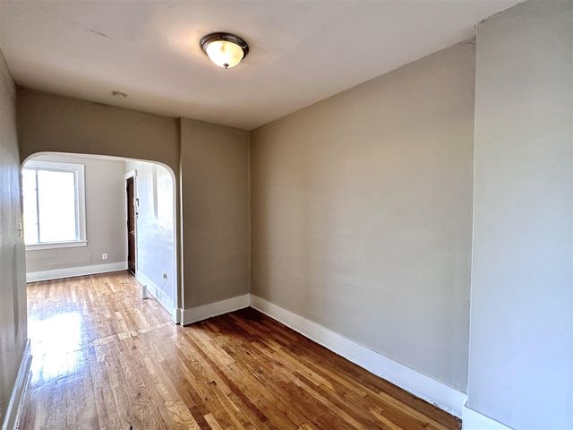 14028 Faircrest Street, Detroit, MI 48205