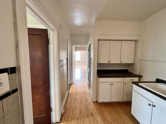 14028 Faircrest Street, Detroit, MI 48205