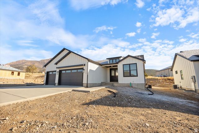 1138 N 700 E, Nephi, UT 84648