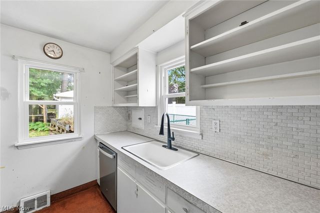 26850 Gary Avenue, Euclid, OH 44132