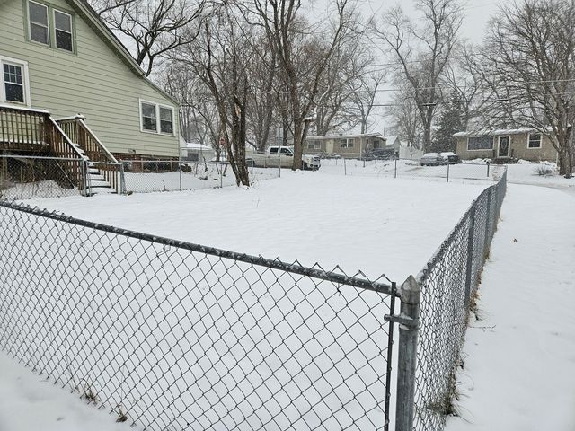 1319 E 37th Street, Des Moines, IA 50317