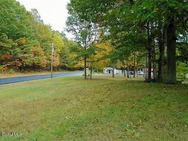588 Lake Avenue, Saratoga Springs, NY 12866