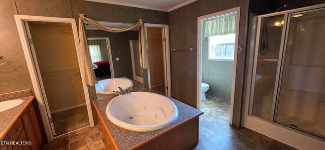 236 Loggers Lane, Clinton, TN 37716