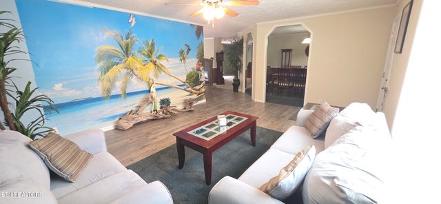 236 Loggers Lane, Clinton, TN 37716