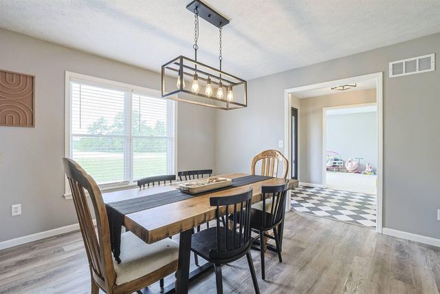 395 Reservoir Hill Road, Falmouth, KY 41040