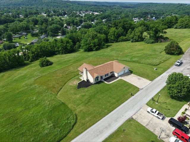 395 Reservoir Hill Road, Falmouth, KY 41040