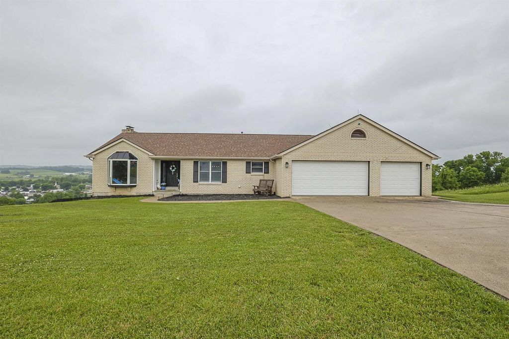 395 Reservoir Hill Road, Falmouth, KY 41040